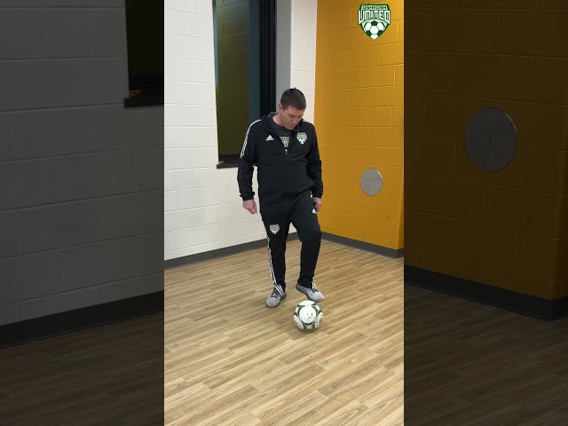 Weekly Soccer Skills - Week 1 - The V