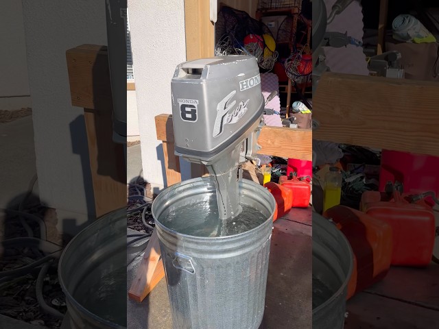 Honda 8hp 4 Stroke Outboard Motor running after a carb clean. #honda#boat
