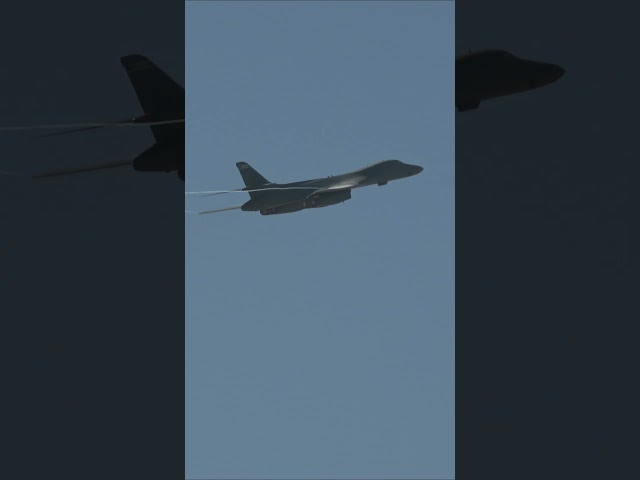 B-1 Bomber aileron roll at Edwards AFB