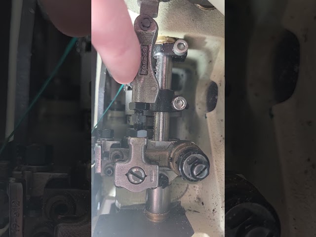 Thread a Kansai Special 1501 1502 1503 1504 commercial industrial sewing machine chain stitch looper