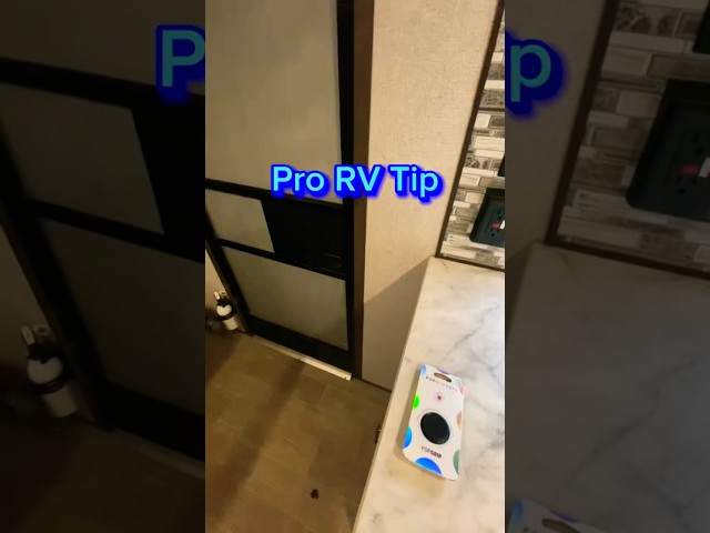SIMPLE RV Pro Tip: Screen Door HACK! #rvlife #camping #hack #shorts #shortsfeed