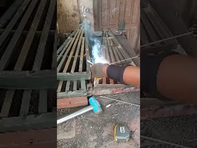 Metal Welding live