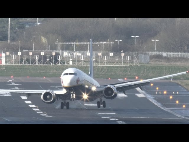 Negative windshear landings