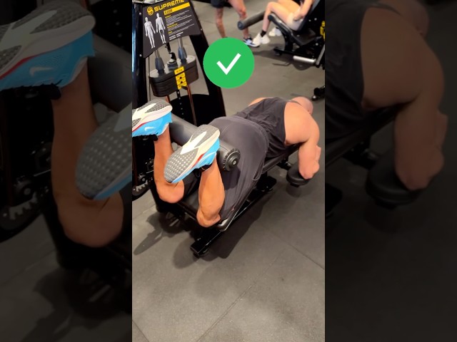 Fix your hamstring curls! 🤔 #workouttips  #legexercise #hamstringcurls #gym