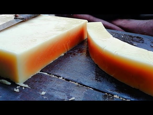Milk Mysore Pak Sweet Making Video - Indian Sweets Making Videos - Easy Milk Cake Recipe 2018