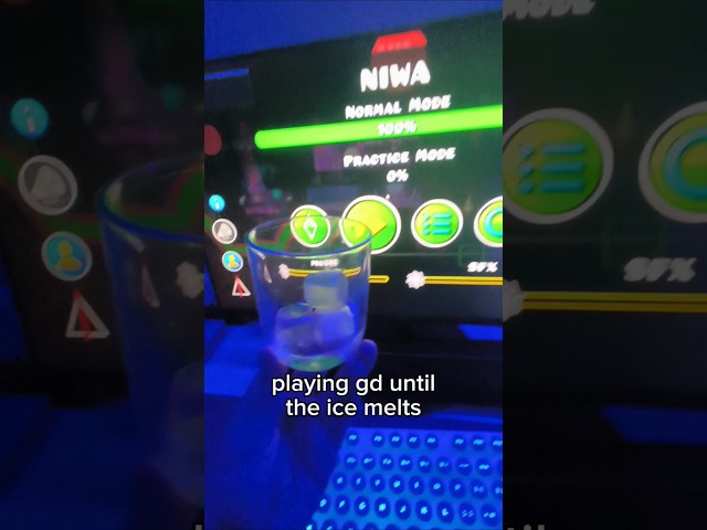 playing gd until the ice melts #fyp #gd #meme #viral #art #ice #sub #shorts #sketch #fn #rl #apex #1