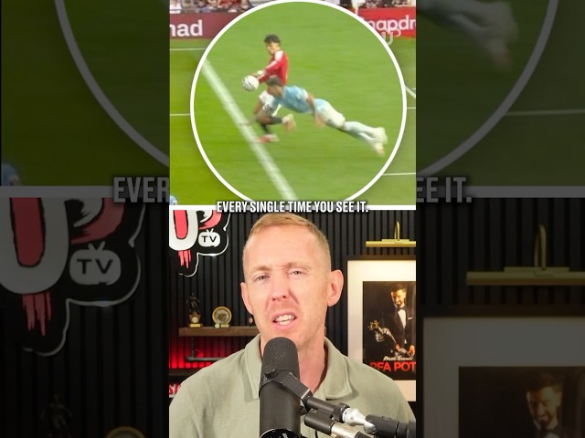 This makes VAR's decision against Man Utd even worse 🤦‍♂️