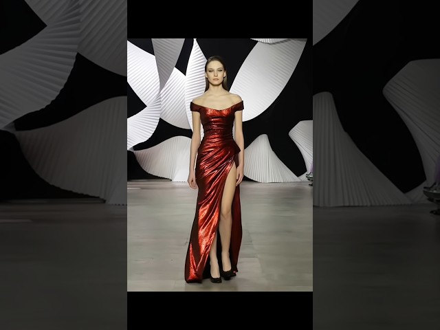The Dress Shines. She Dominates. 🔥✨ || Tony Ward Couture Fashion Show