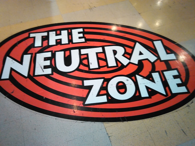 The Neutral Zone Retro Arcade and Toy Store 02/13/17