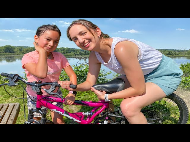 pretend play picnic at the park