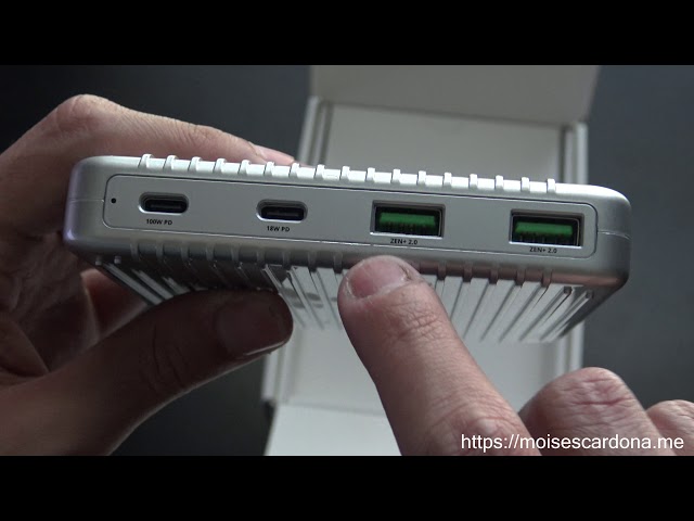 Unboxing, overview and testing the Zendure SuperPort 4