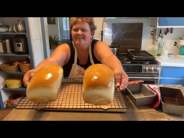 A Bread Baking Tutorial | Bread Baking Basics for Beginners | Homemaking Basics