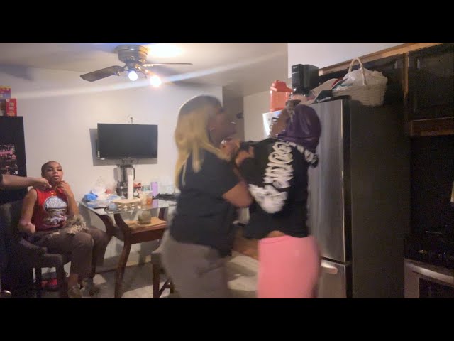 I stole my sister’s 🍃….. (PRANK)