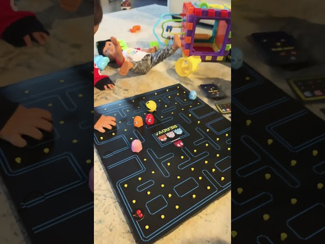 Jugando Pac-Man