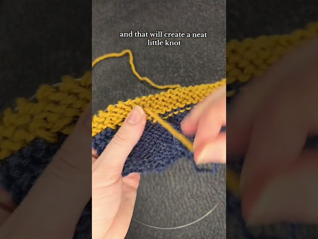 How to join yarn to knitting and weave in ends