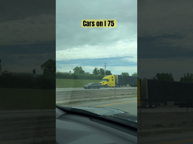 Cars on I 75  #railroads #csx #ohio #autocarrier