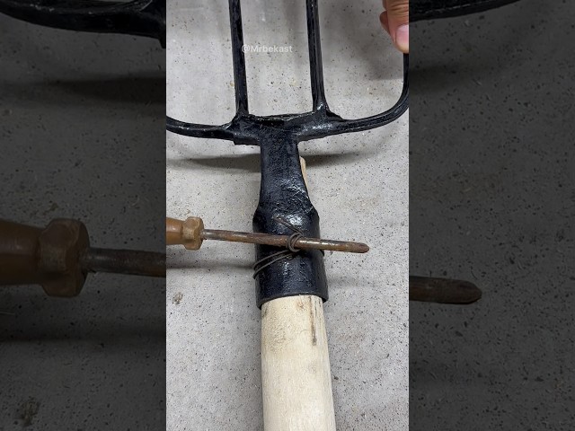 A Simple Hack to Tighten a Loose Garden Fork Head with Steel Wire.