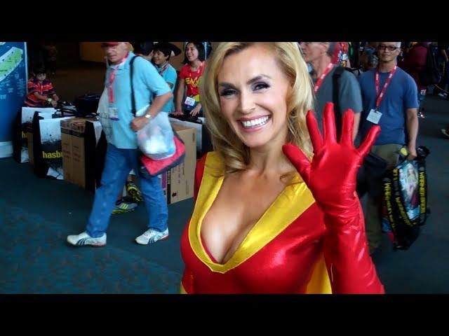 The Girls of Comic-Con 2011
