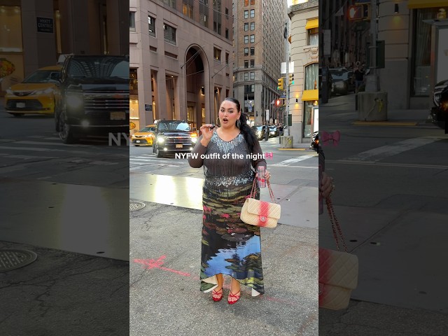 guys I’m loving nyc…. 🤪🤪 #plussizefashion #nyfw #fashiontiktok #outfitinspo