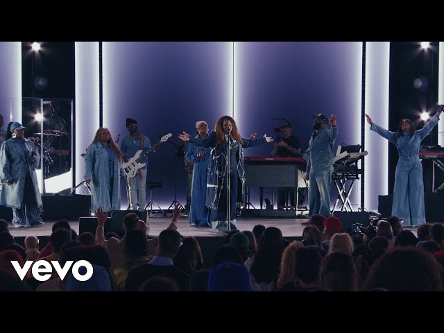 Tasha Cobbs Leonard - One Word + Reprise ft. Travis Greene & Todd Galberth (Official Live Video)