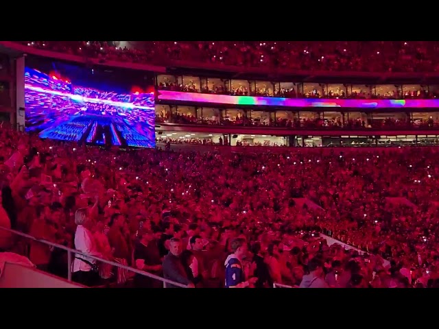 Alabama Crimson Tide vs LSU  AC/DC "Thunder Struck" walk out