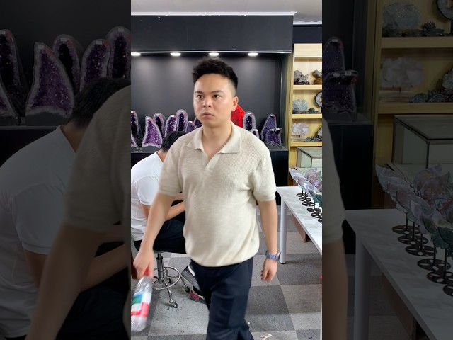 POV: when you get old and realize you need glasses for everything #funnycrystalseller