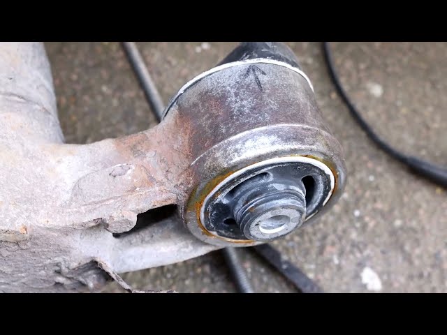 VAUXHALL/OPEL ASTRA H/ZAFIRA B rear axle bush replacement. MOT failure.