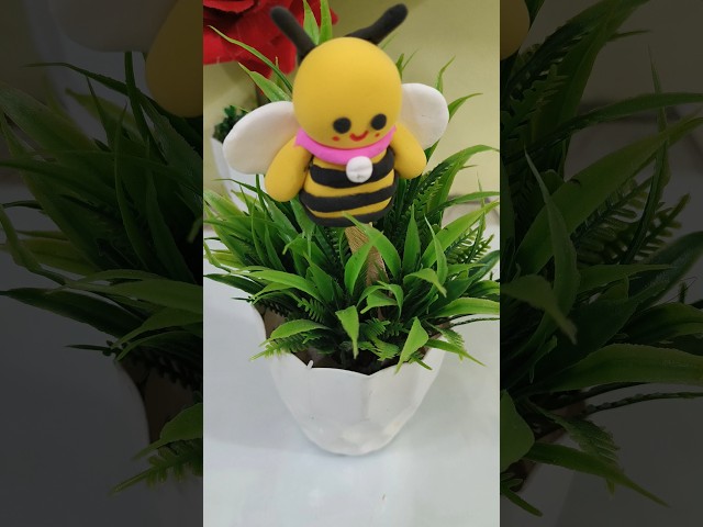 Diy a clay honey bee, #honeybee  #art #clayart #shorts