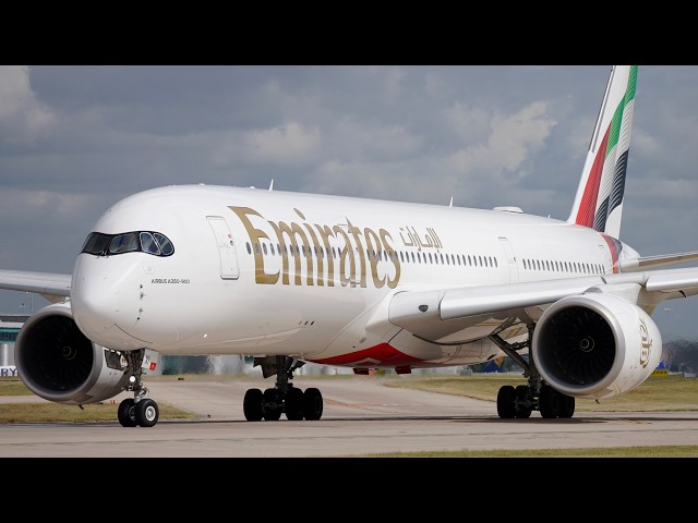 Emirates A350 Close Up - PlaneSpotting At Manchester Airport