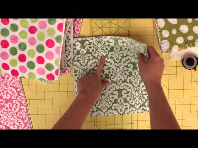 How to make squares for a rag quilt