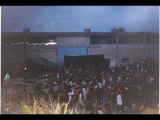 Rave Cirkus Alien - kernel Panik 20-10-2001