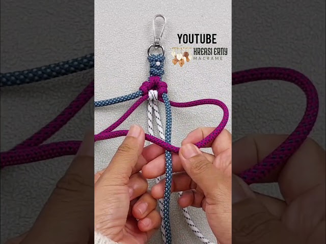 MACRAME FLOWER KEYCHAIN | MACRAME KEYCHAIN TUTORIAL