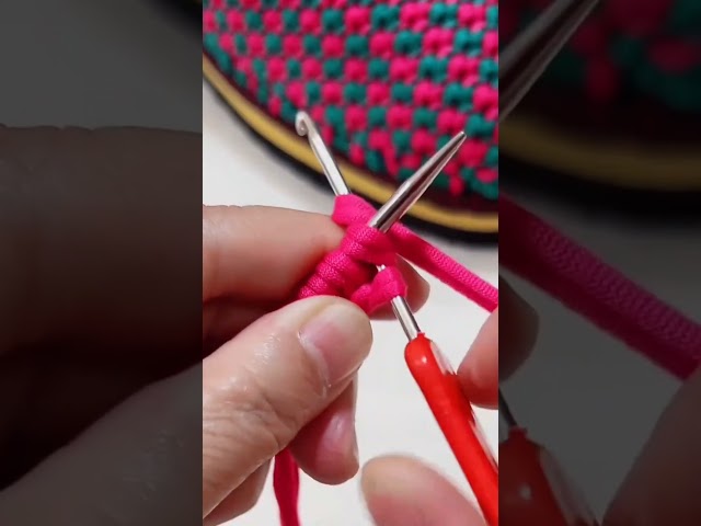 Step-by-Step T-Shirt Yarn Knitting Stitch Tutorial
