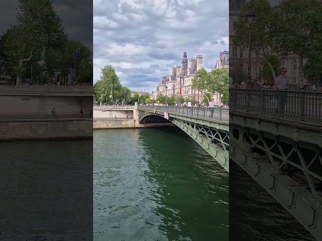 La Seine In Paris #paris #travel #parisdiaries #tourist #parisvlogger #parisroad #europe #parisstyle