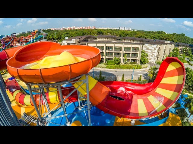 Wild Wild Wet Singapore - Royal Flush [NEW 2017] Mega Hybrid Waterslide Onride POV