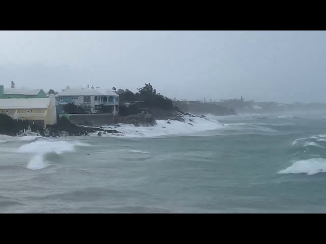 Scenes From Bermuda During Hurricane Ernesto
