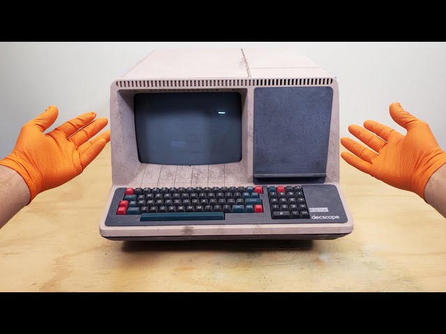 Ancient 70s VT52 Terminal Computer Restored To Its Former Glory