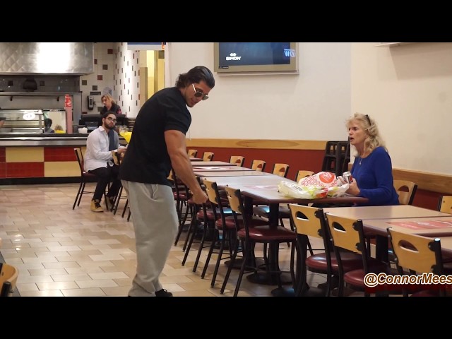 FLEXING at the PUBLIC ! - Asking about my 20 inch arms !