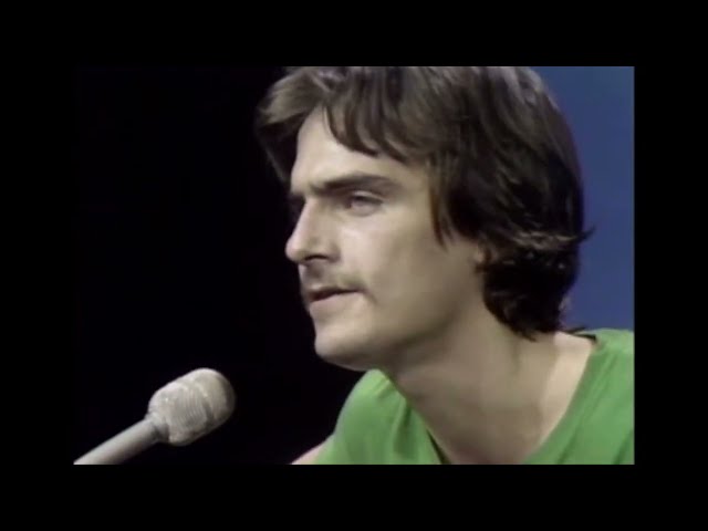 James Taylor - Fire And Rain (RARE live TV, 1969)