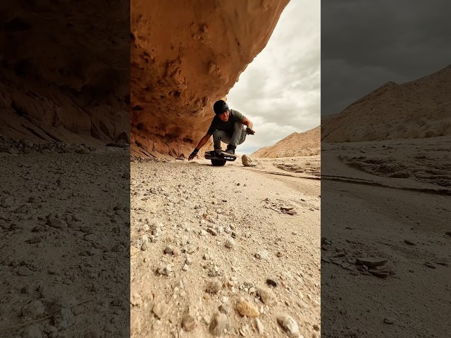 Absolutely PITTED! 🌊 #onewheel #desert #earthsurfing