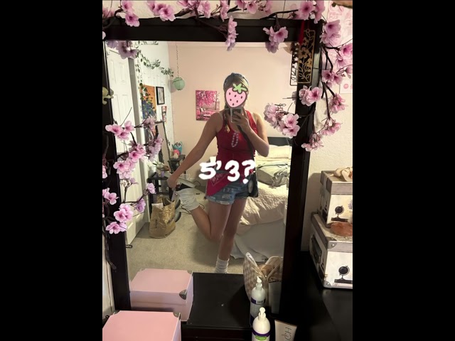 Guess my height! 🦒🐭#tall #short #height