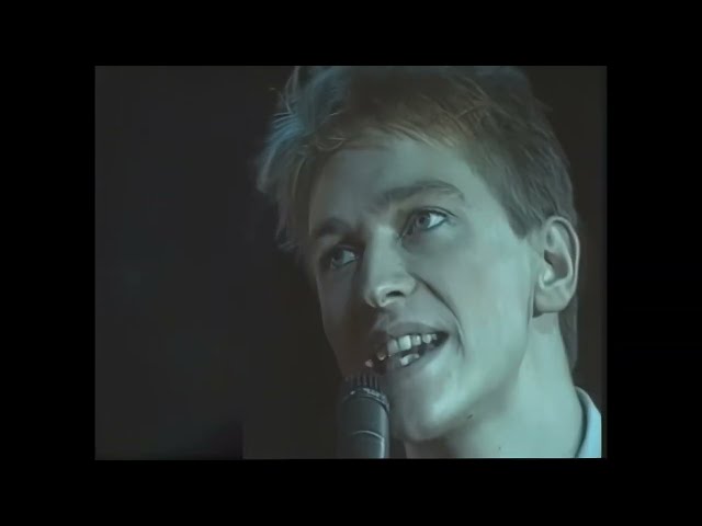 Depeche Mode - 1982 - Hammersmith Odeon - Denoised + HDR enhanced