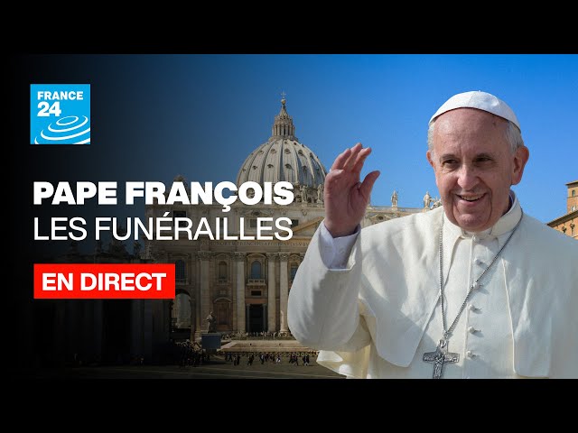🔴 DIRECT – L'entrée en procession des cardinaux dans la chapelle Sixtine