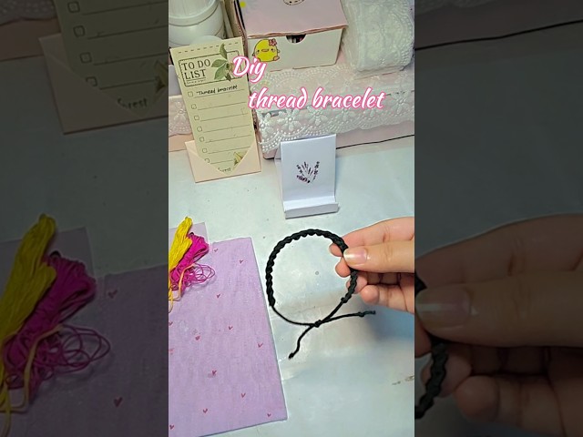 Diy thread bracelet| #shorts #bracelet #threadbracelet #diy #craft #shortsfeed #easy #craftideas