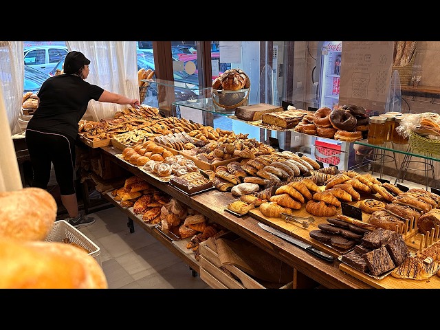 Increíble trabajo de panaderos desde las 4am! Panadería tradicional hace más de 100 TIPOS de panes!