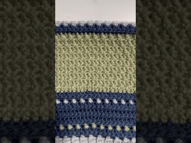 Day 2 progress update on the crocheted baby boy blanket 😍 loving the colors and textures!