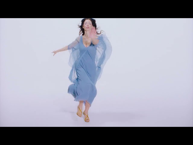 MARINA - JE NE SAIS QUOI (Visualiser)