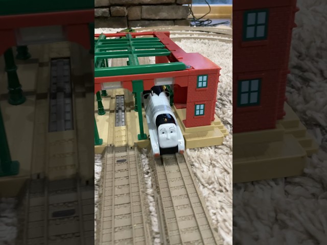 Thomas and Friends Trackmaster Knapford station playset