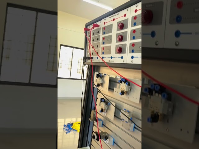 Double solenoid 5/2Dcv with inductive sensor