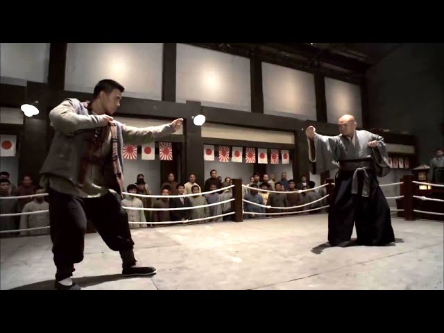 The master of ten consecutive victories is also defeated by the invincible skill of Kung Fu boy